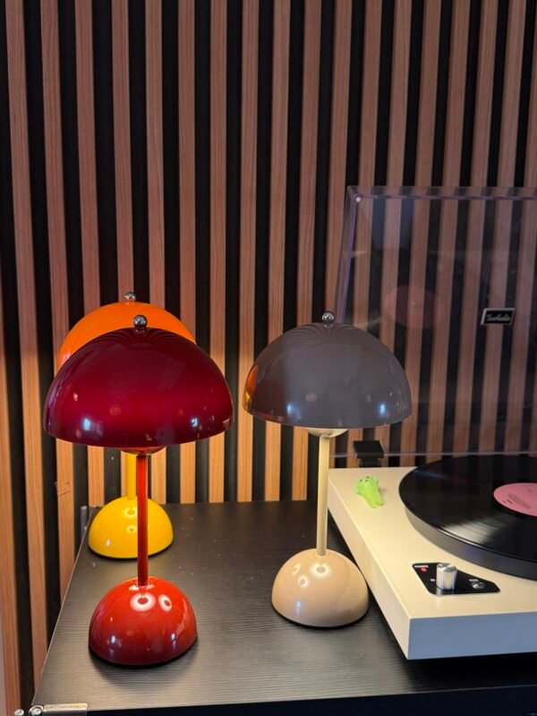 img_4721 Flowerpot VP9 touch lamp (8 Colors)