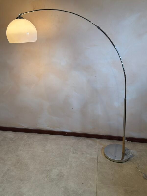 img_0093 Bauhaus Curve Floor Lamp